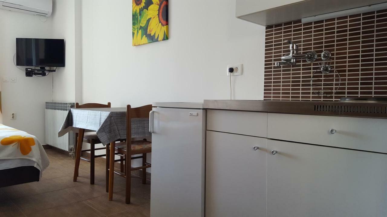 Apartments Kricin 1 Baška Buitenkant foto